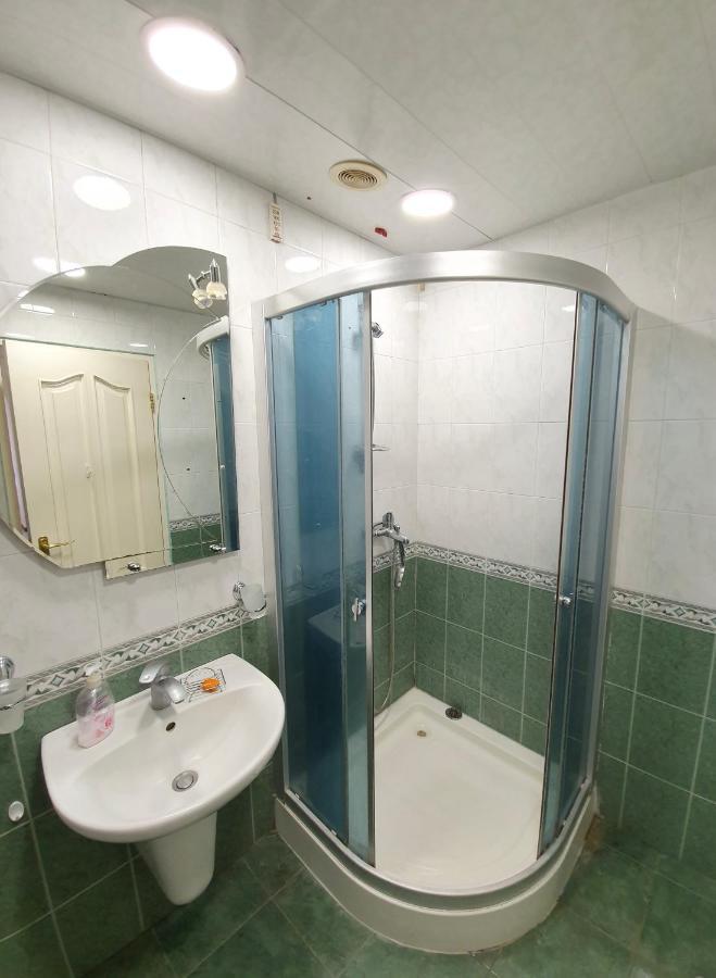 Cozy Apartment Near Opera House 예레반 외부 사진