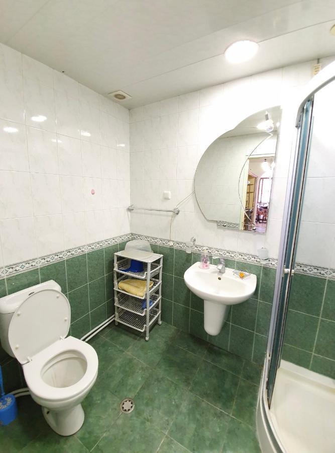 Cozy Apartment Near Opera House 예레반 외부 사진