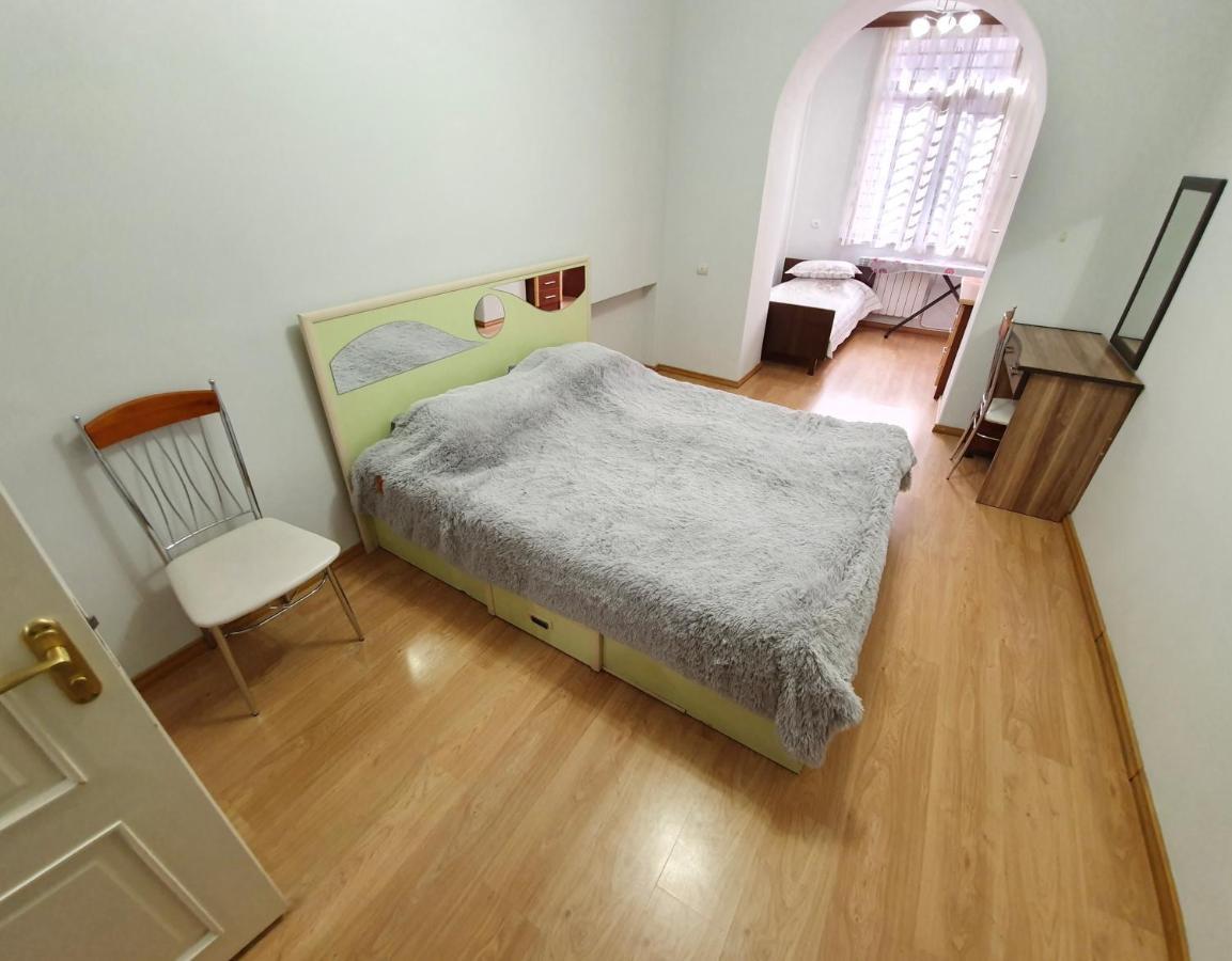 Cozy Apartment Near Opera House 예레반 외부 사진
